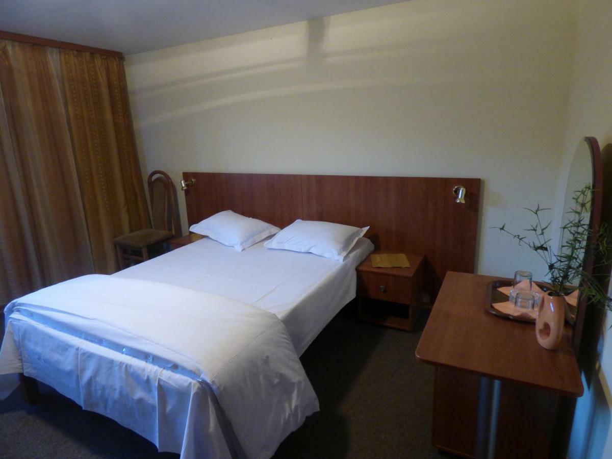 Gura Padurii Hotel Sinaia Luaran gambar