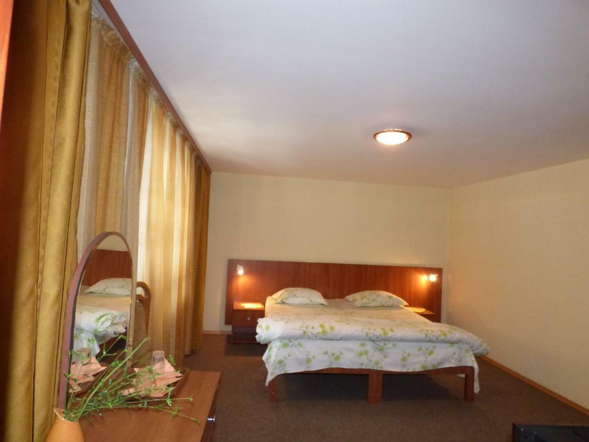 Gura Padurii Hotel Sinaia Luaran gambar